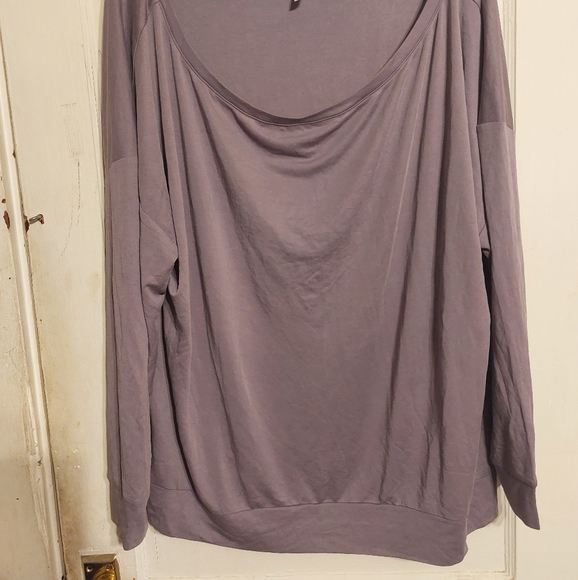 Fabletics Top*3/$15* - Picture 2 of 5